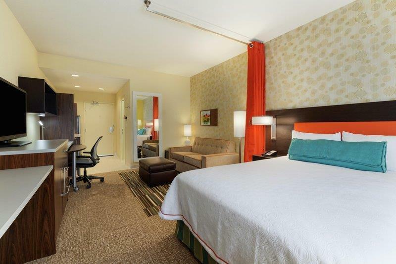 Home2 Suites By Hilton Indianapolis Airport Экстерьер фото